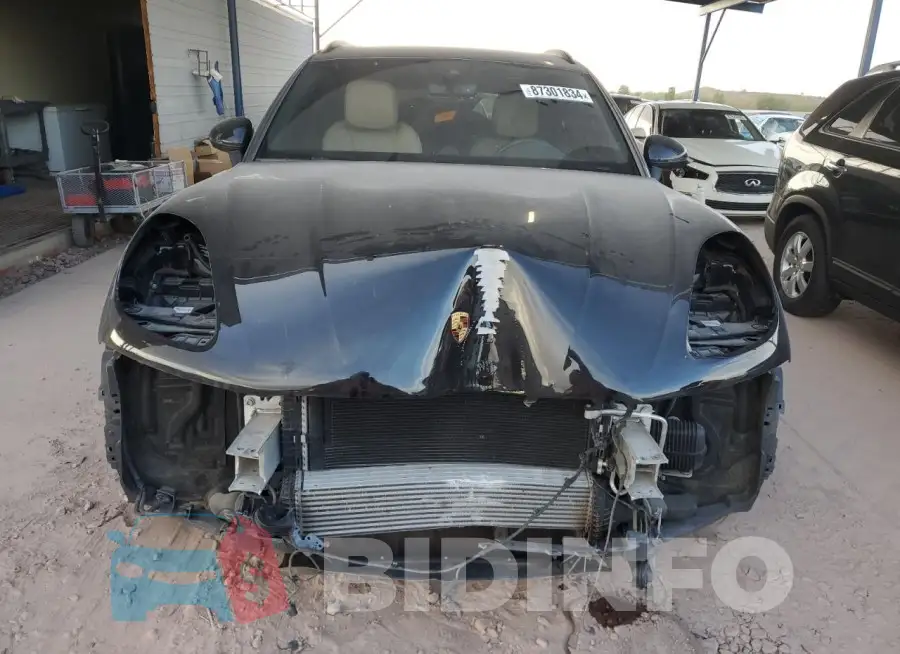 WP1AA2A59MLB16825 Photo# 5