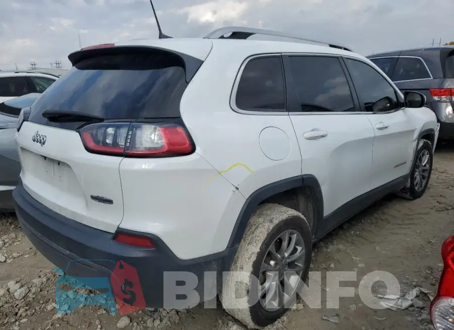 1C4PJLLB2KD202599 Photo# 3