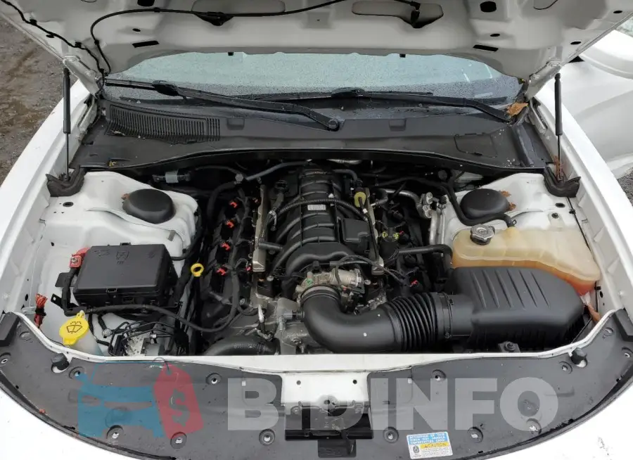 2C3CDXKT2JH181136 Photo# 11