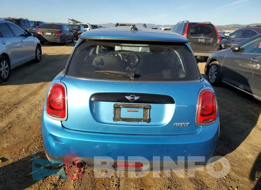 WMWXP5C52H2D16434 Photo# 6