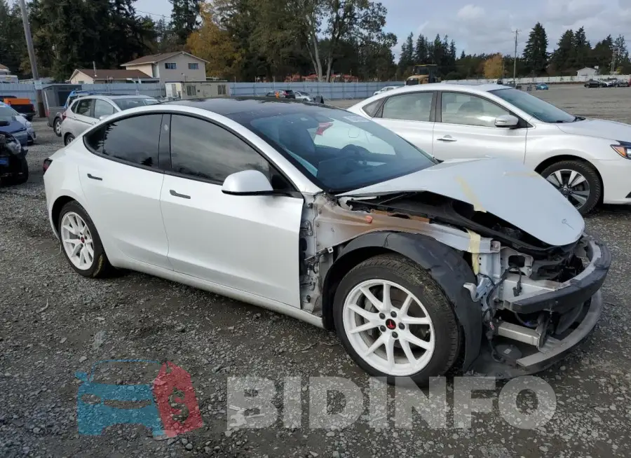 5YJ3E1EB9NF201354 Photo# 4