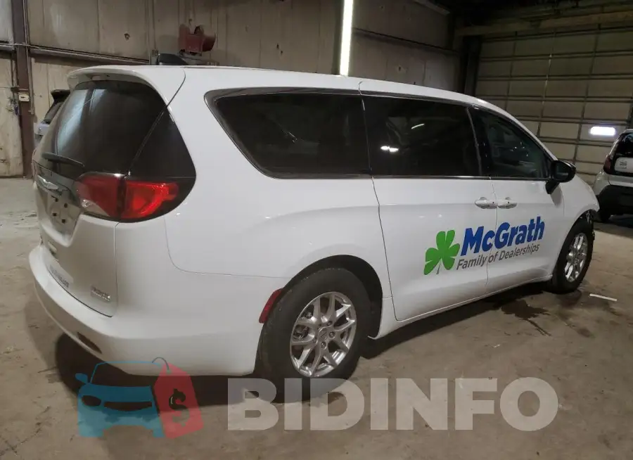 2C4RC1CG8RR177105 Photo# 3