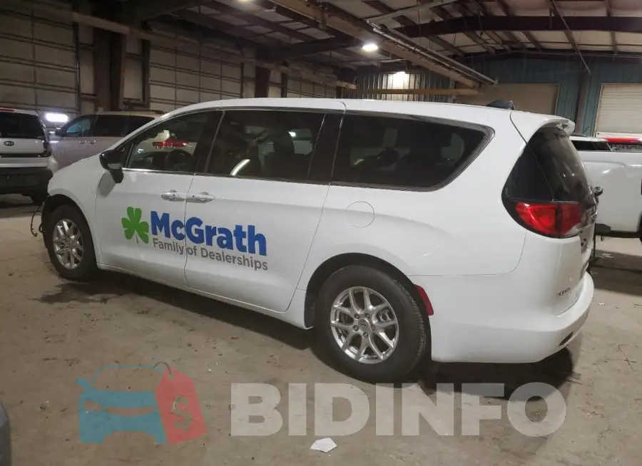 2C4RC1CG8RR177105 Photo# 2