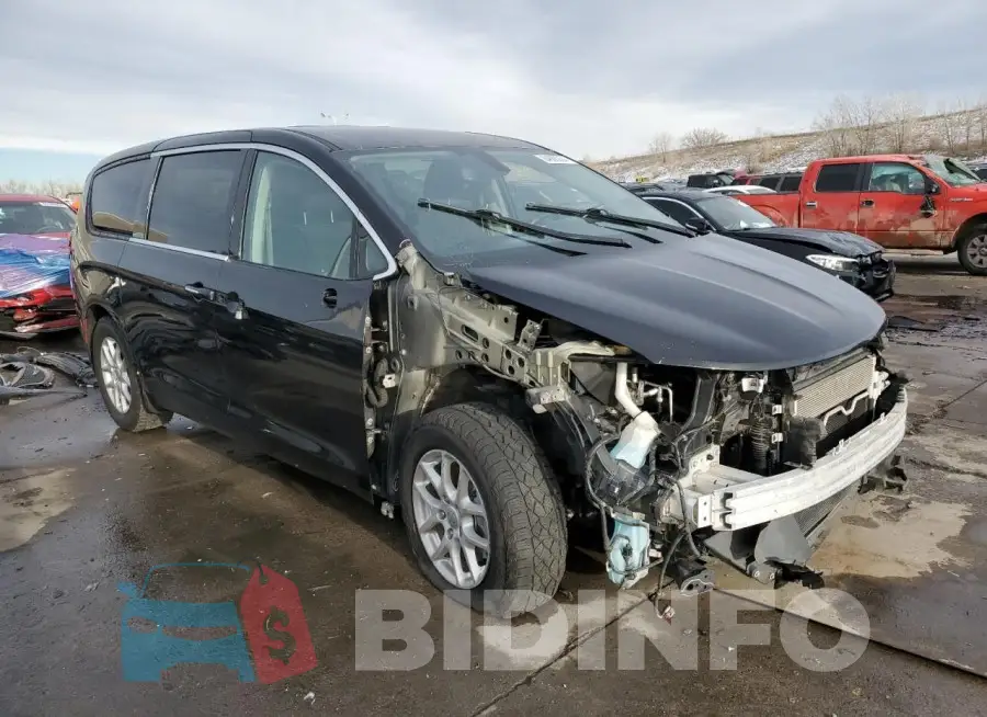 2C4RC1FG9LR136775 Photo# 4