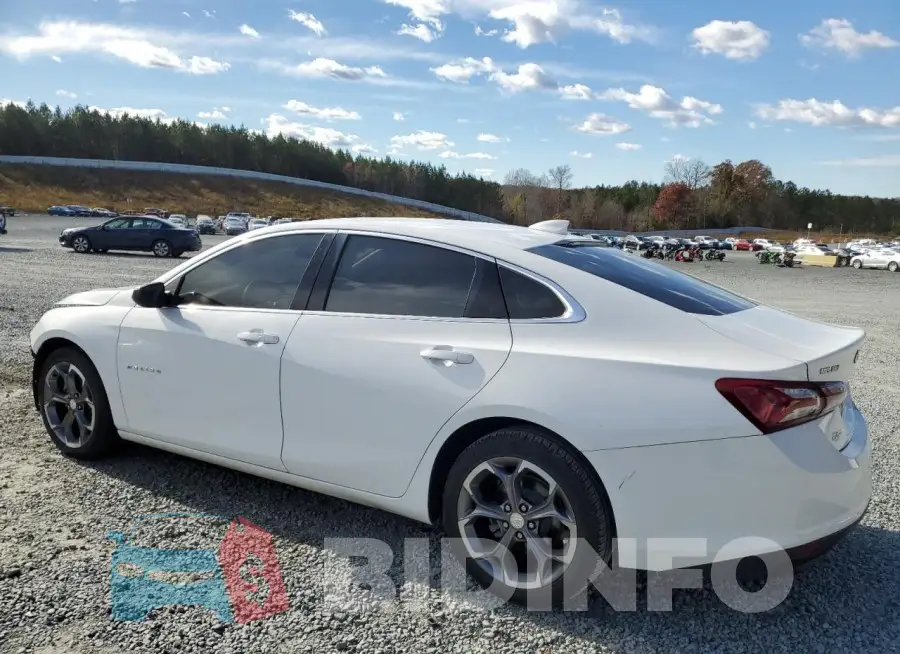 1G1ZD5ST1LF109321 Photo# 2