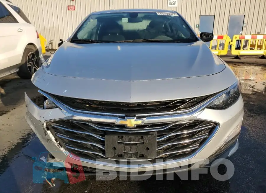 1G1ZD5ST2NF139902 Photo# 5