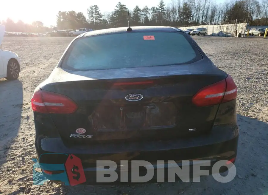 1FADP3F28HL321517 Photo# 6