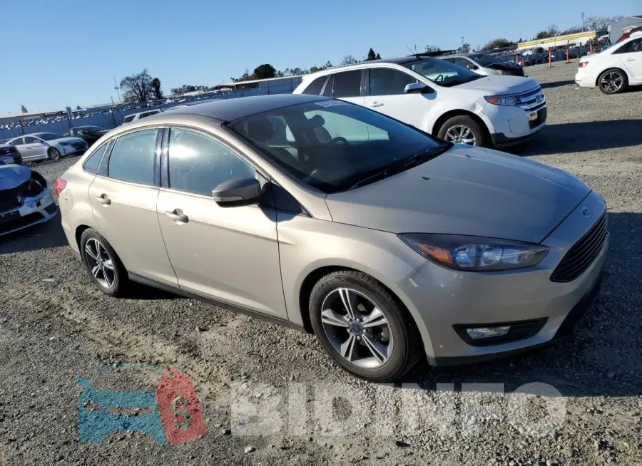 1FADP3FE8GL301759 Photo# 4