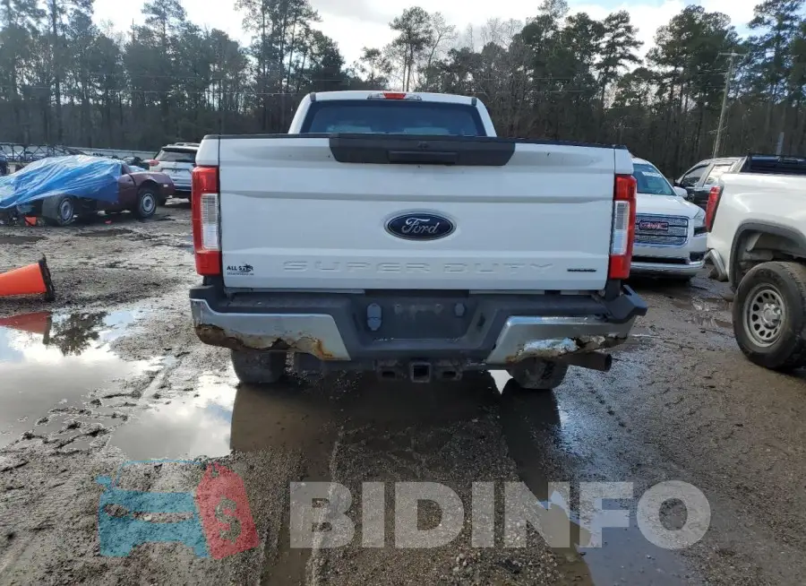 1FT7X2A61HEC90630 Photo# 6