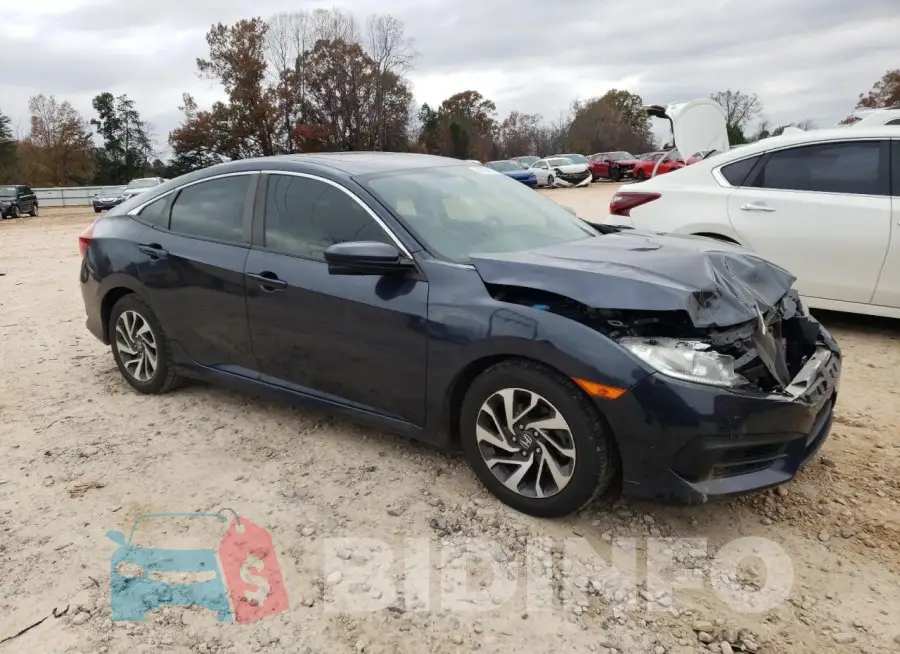 19XFC2F73GE018947 Photo# 4