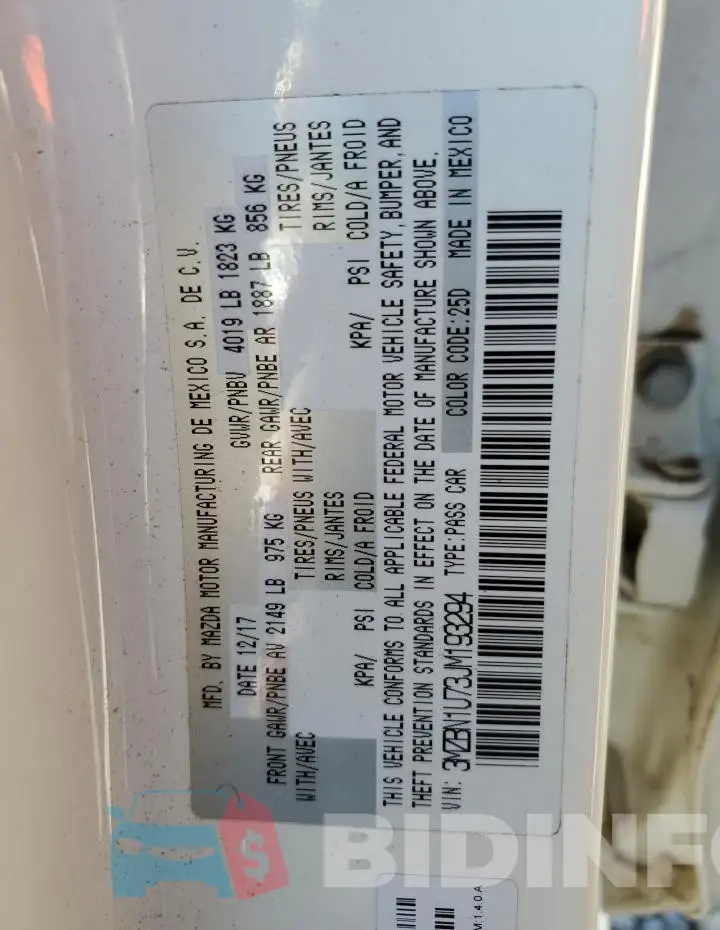 3MZBN1U73JM193294 Photo# 13