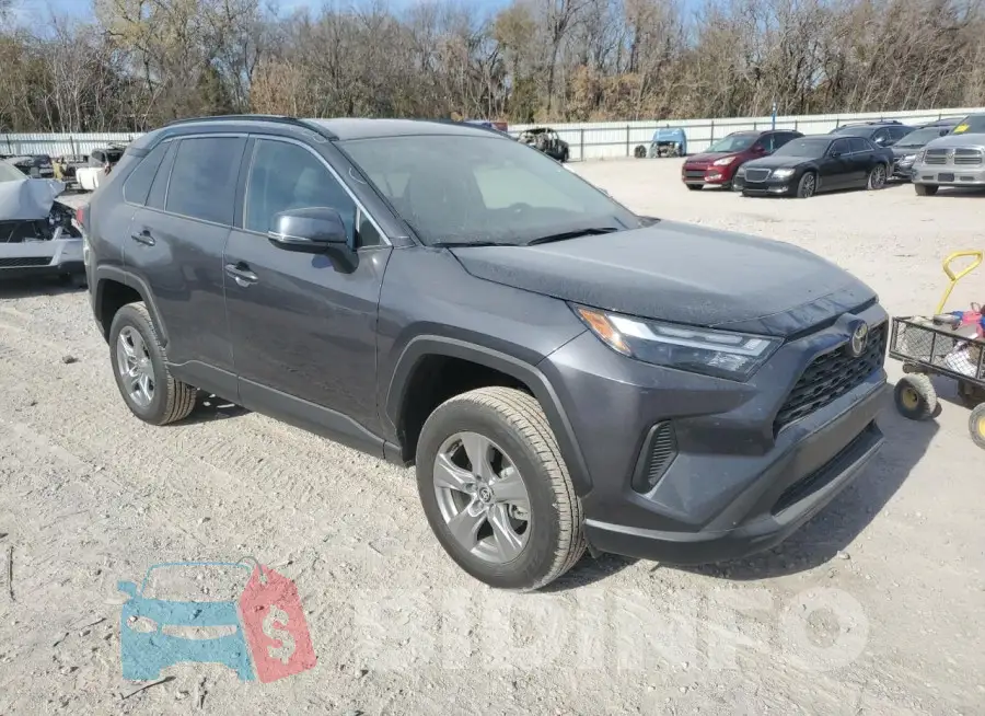 2T3P1RFV3RC471086 Photo# 4