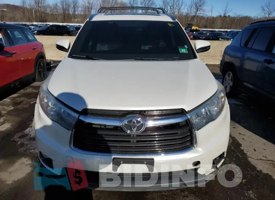5TDJKRFH5GS278755 Photo# 5
