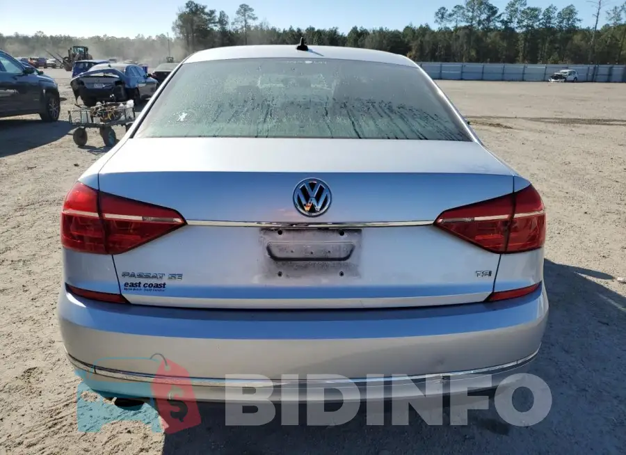 1VWBS7A36GC065543 Photo# 6