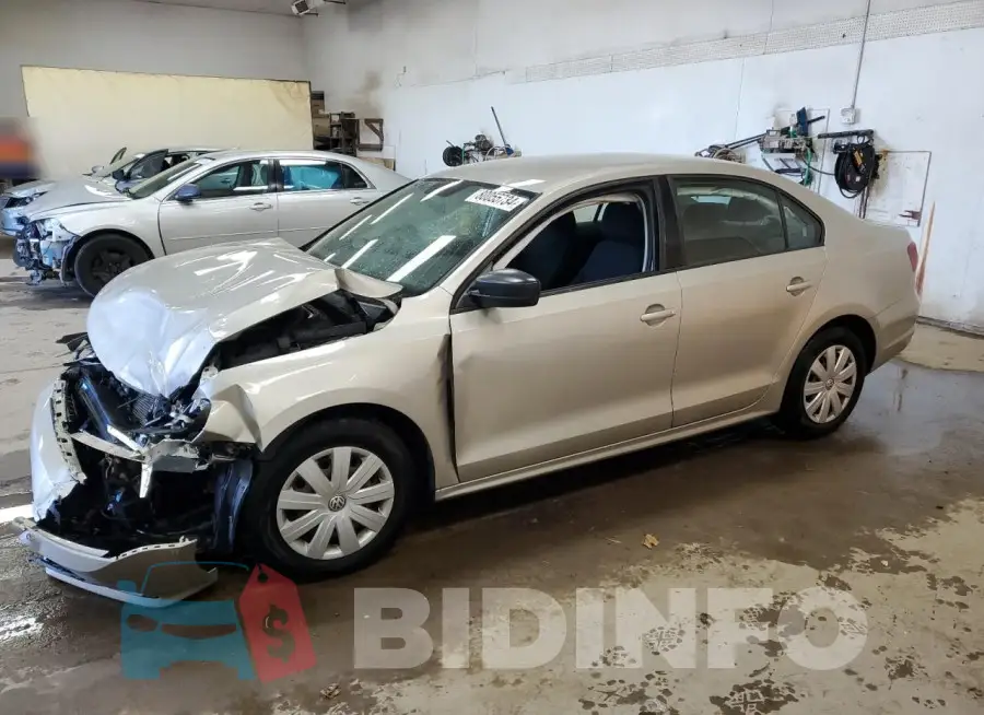 3VW267AJ8GM277779 Photo# 1
