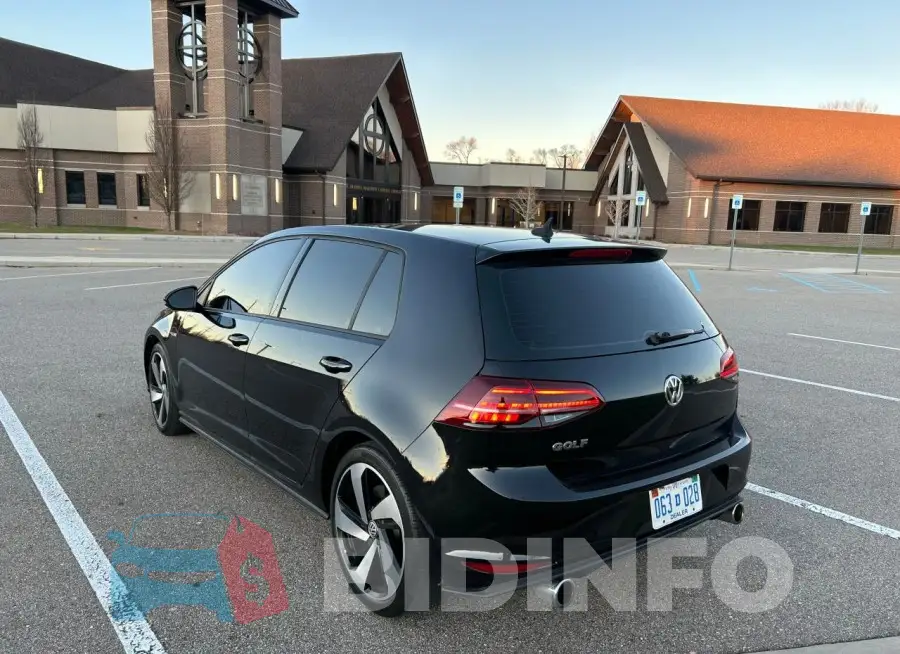 3VW6T7AUXMM010126 Photo# 3