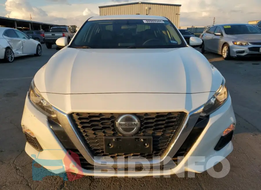 1N4BL4BV2KC253604 Photo# 5