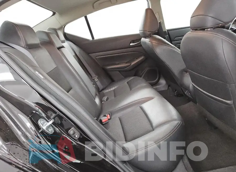 1N4BL4CV5NN309882 Photo# 10