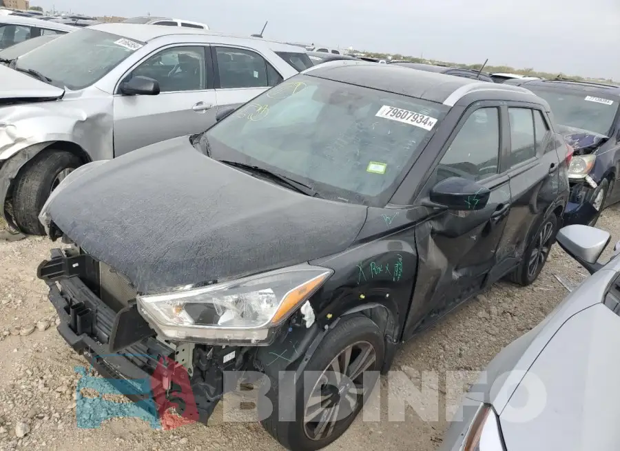 3N1CP5CV2LL512754 Photo# 1