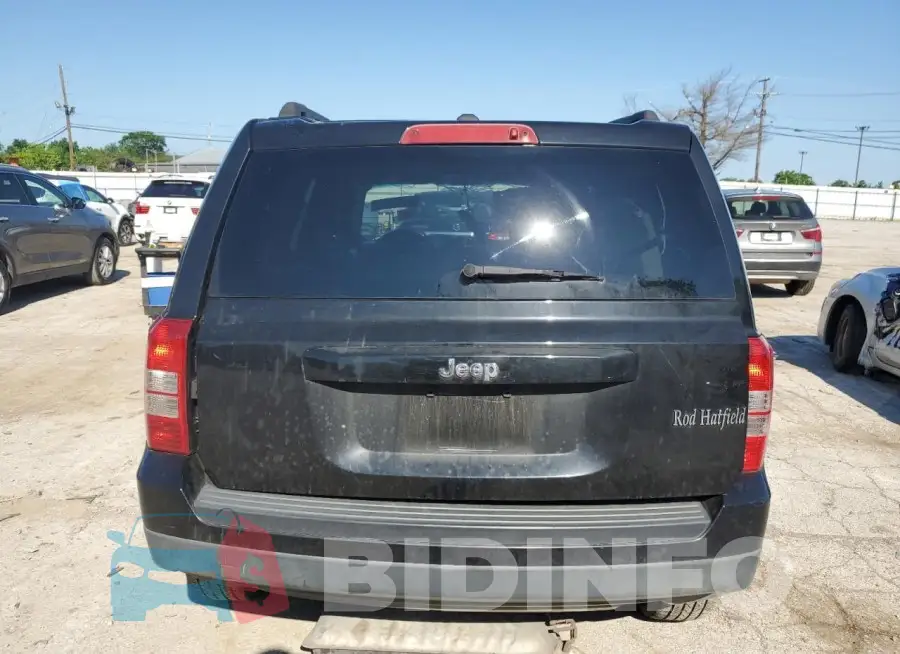 1C4NJPBA2GD676406 Photo# 6