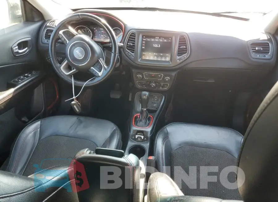 3C4NJDDB9LT126662 Photo# 8