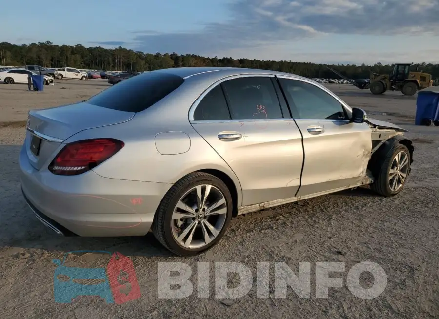 WDDWF8DB7LR543256 Photo# 3