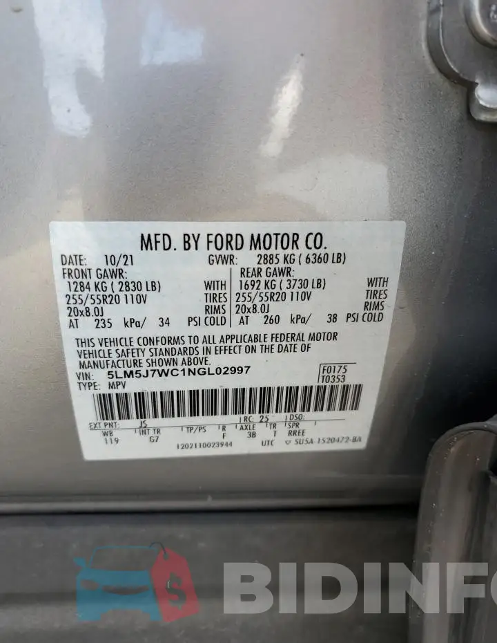 5LM5J7WC1NGL02997 Photo# 13