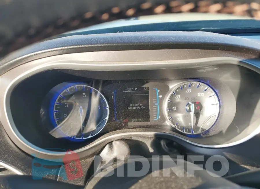 2C4RC1BGXLR132675 Photo# 9