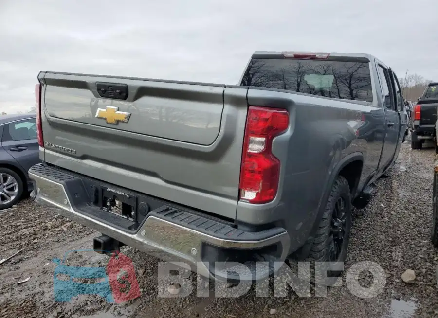 1GC4YLE74RF207860 Photo# 3