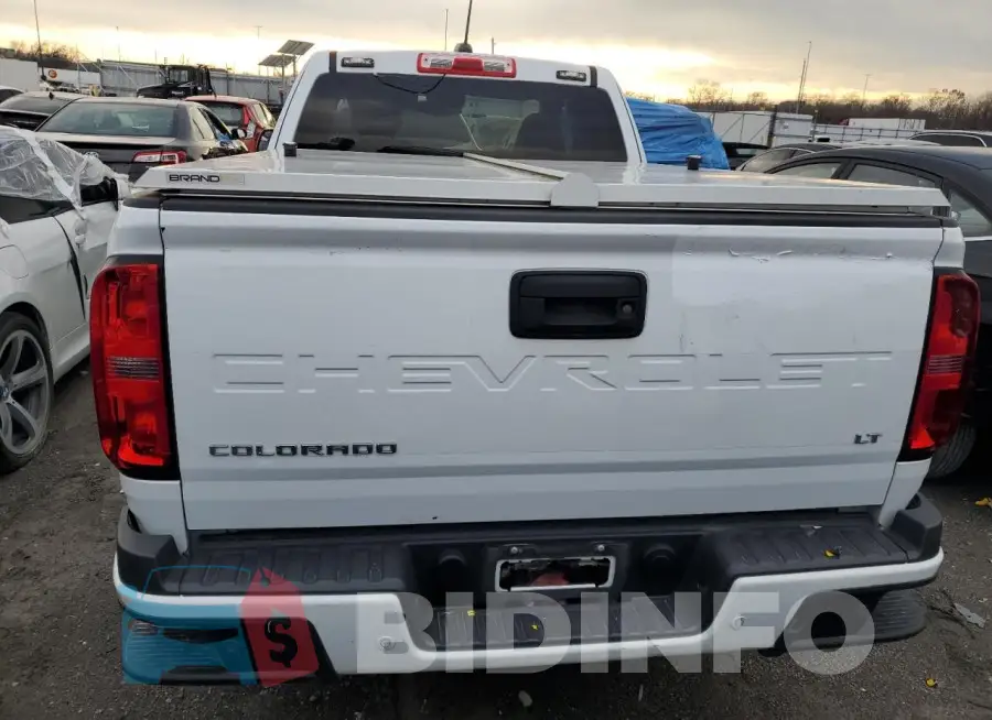 1GCHSCEA8M1270996 Photo# 6