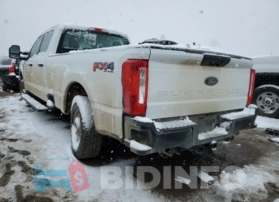 1FT7W2BA5PED65561 Photo# 2
