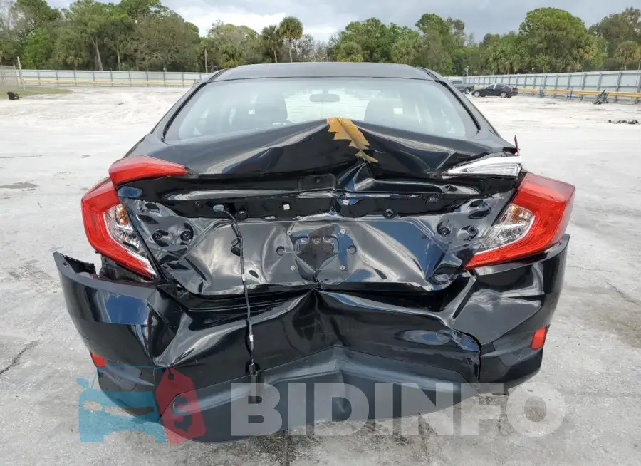 19XFC2F50GE082944 Photo# 6