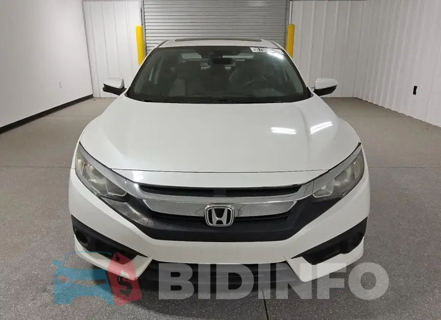 19XFC2F89HE031891 Photo# 5