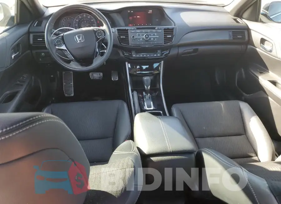 1HGCR2F54GA095122 Photo# 8