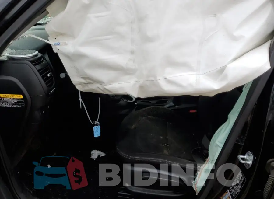 KNDJN2A26G7322662 Photo# 7
