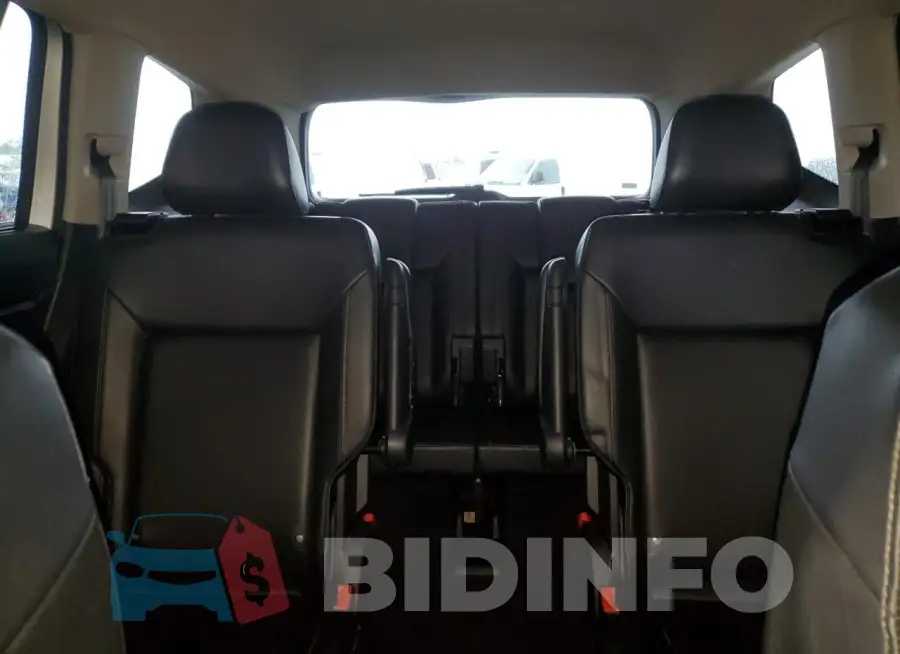 1V2WR2CA9KC504496 Photo# 10