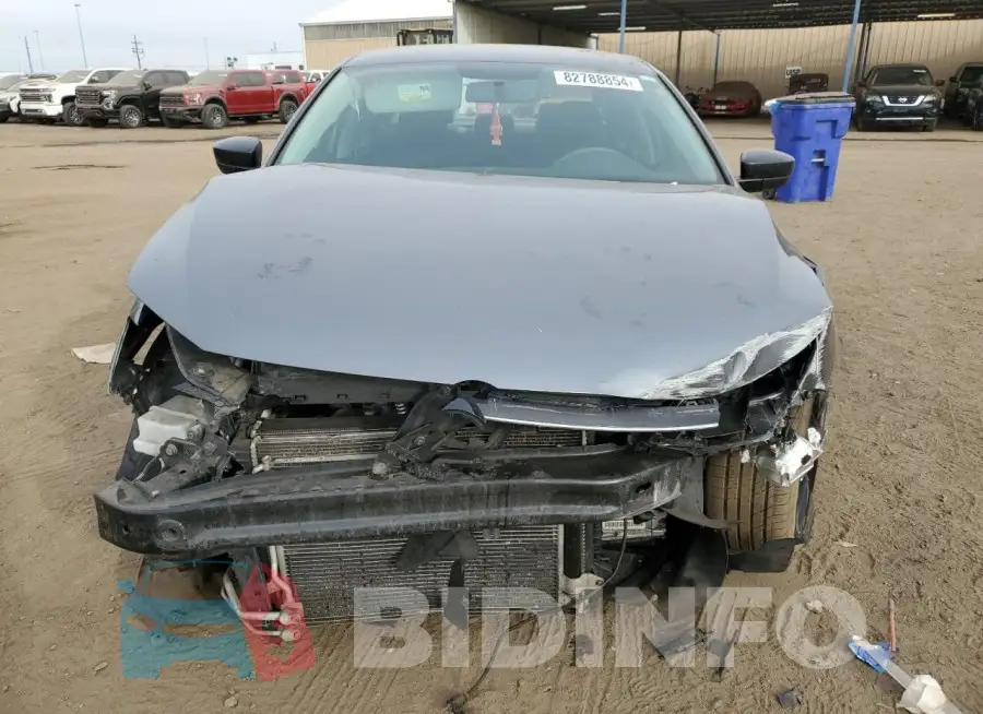 3VW267AJ5GM227809 Photo# 5