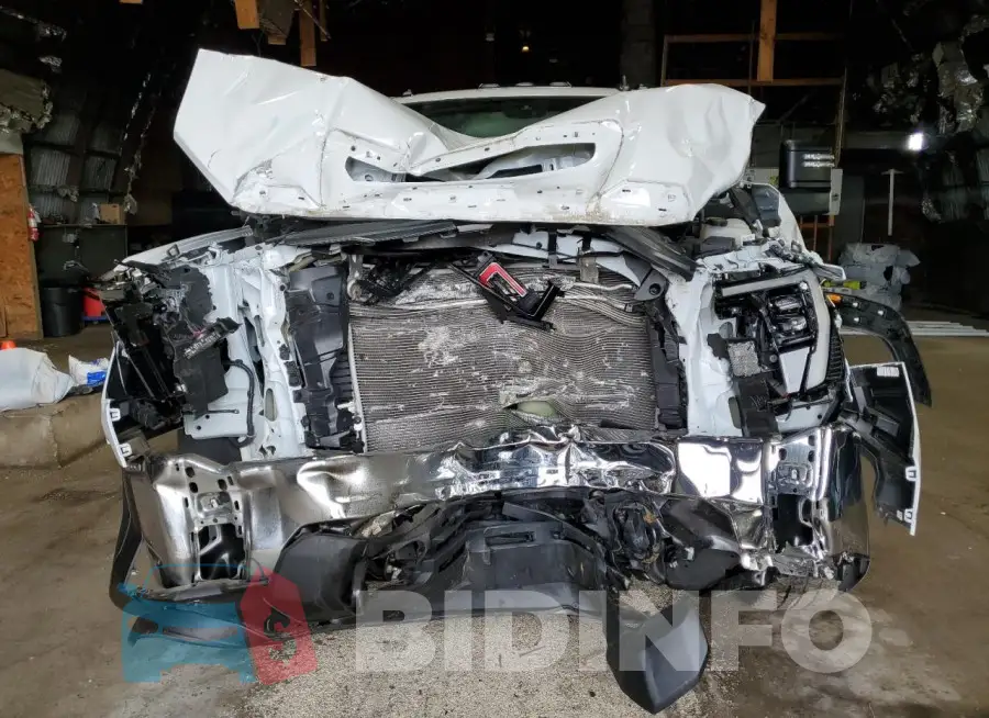 1GT49LE74RF124877 Photo# 5