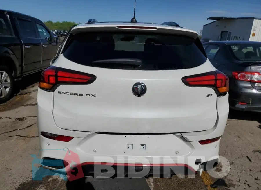 KL4MMDS29LB104372 Photo# 6