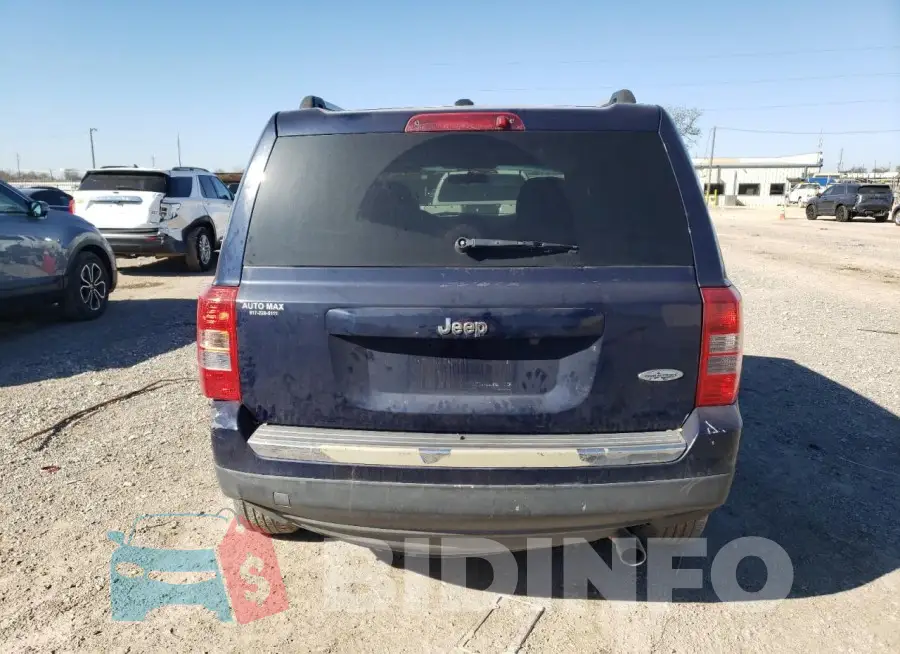 1C4NJPFAXGD532886 Photo# 6