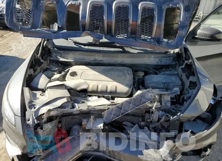 1C4PJMCB1HW565348 Photo# 12
