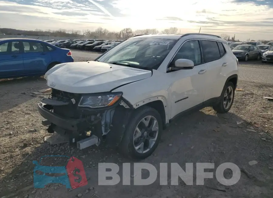 3C4NJCCB9LT129010 Photo# 1