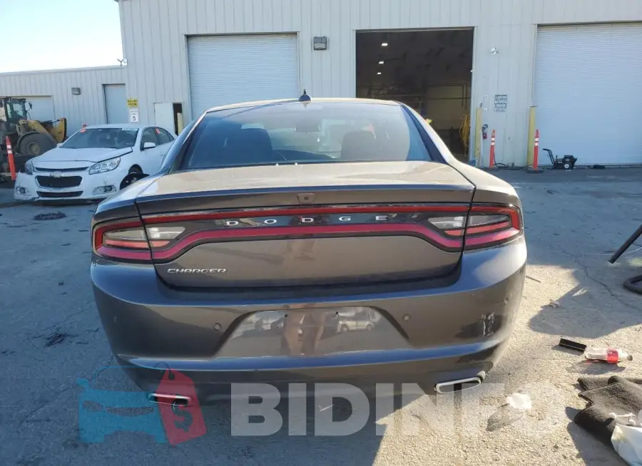 2C3CDXBG9PH690877 Photo# 6