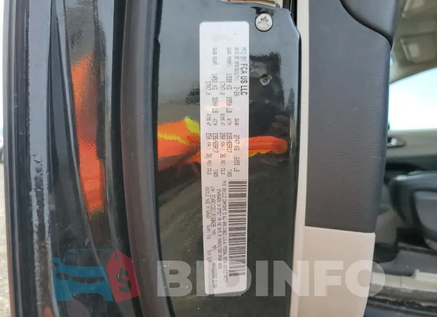 2C4RC1DG1LR168428 Photo# 13