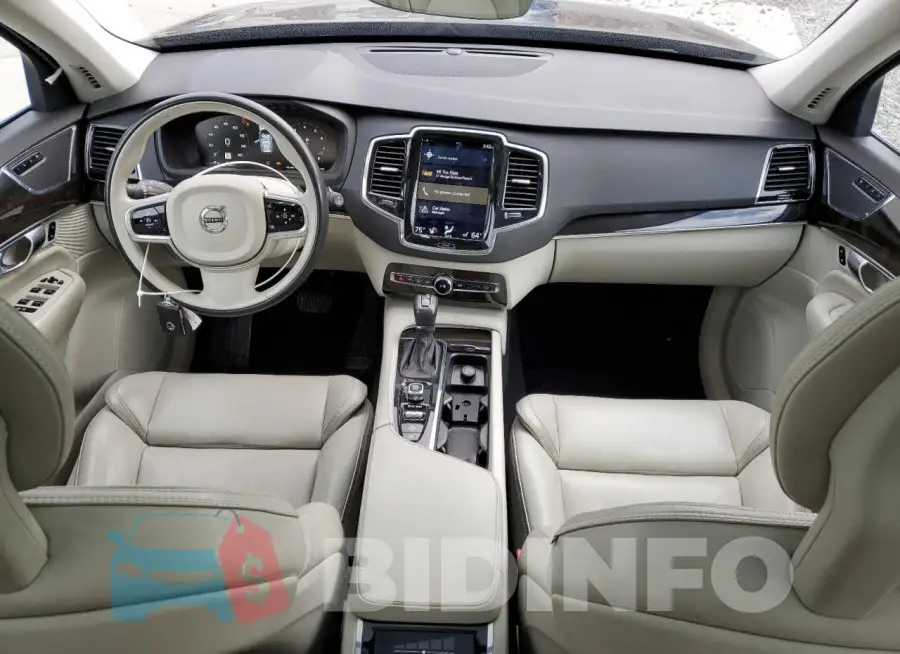 YV4A22PK3J1322741 Photo# 8