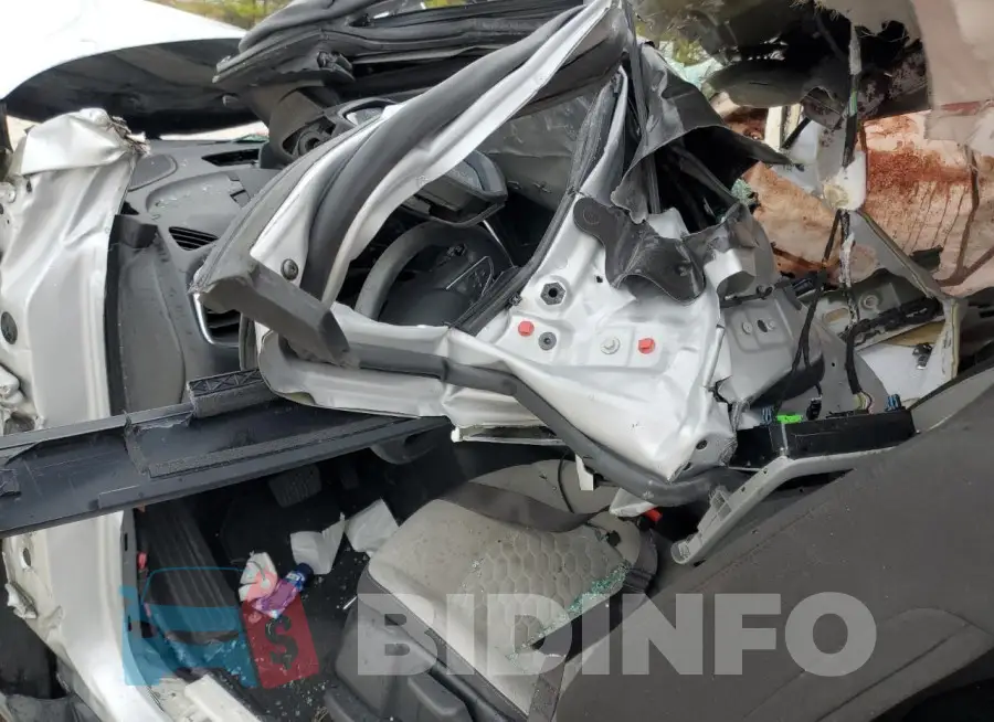 2GNAXHEV9L6234885 Photo# 8