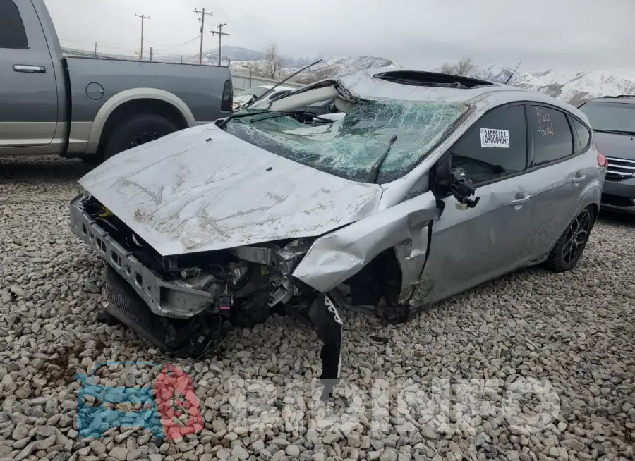 1FADP3M21JL211563 Photo# 1