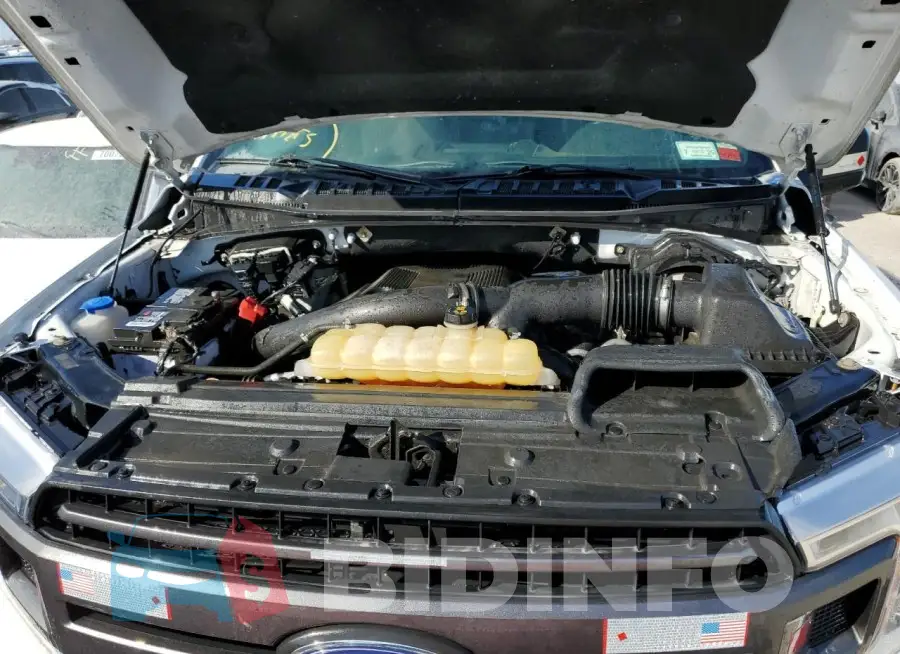 1FTFW1EG5JFA82102 Photo# 11