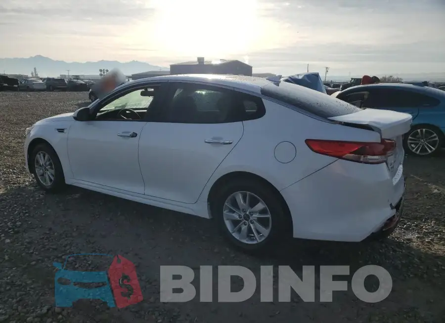 5XXGT4L33JG236970 Photo# 2