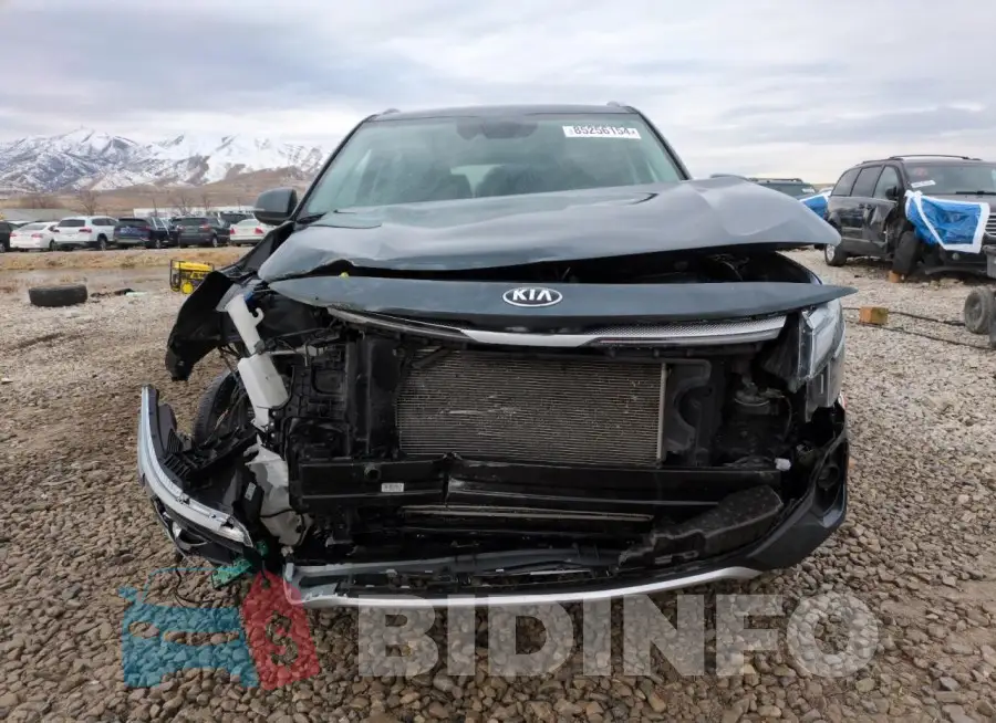 KNDEUCAAXM7161374 Photo# 5